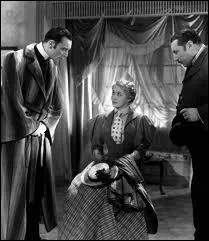 Voici Eva, secrtaire d'un crivain, portant une magnifique cravate. C'est au dbut du XX sicle  Londres, pour ce gnial chef d'oeuvre du cinma franais, de Marcel Carn...