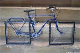 On la tourne pour avancer, mais quand on l'est, cela signifie  tre branch .