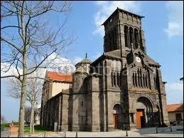 Terminons cette promenade dans le Puy-de-Dme par la ville de Volvic et ses habitants rpondant au nom de ...