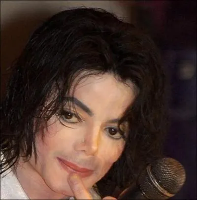 Avec quel producteur l'album Thriller a-t-il t co-produit ?