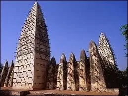 En 1984, la Haute-Volta change de nom pour s'appeler...