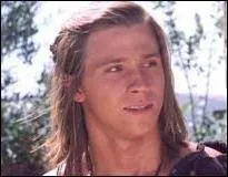 Comment s'appelait son jeune protg qui fut tu dans un combat avec Hector ?