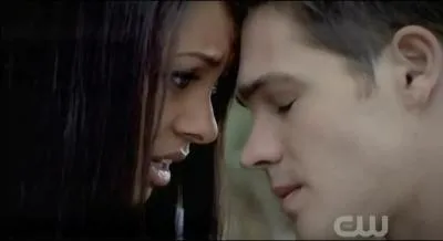 Existe-t-il d'autres sorcires en dehors de la famille Bennett ?