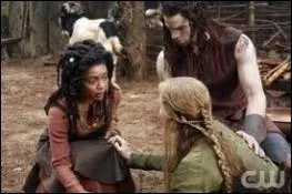 A-t-elle accept de transformer la famille d'Esther et Mikael en vampires ?