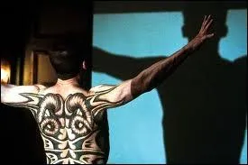 Qui n'a PAS jou dans  Dragon rouge  ?