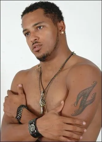 Acteur ghanen catalogu  romantique , je suis n 1977, mon pre est nerlandais. J'ai t rvl en 2003 dans la srie  Suncity . Je suis...