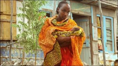 Actrice djiboutienne, j'ai jou dans  Si le vent soulve les sables...   de Marion Hnsel en 2007. Je suis...