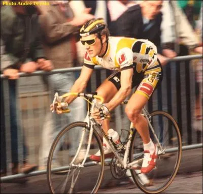 Cet ancien coureur cycliste, populaire dans les annes 80, fut slectionneur de l'quipe de France, poste duquel il dmissionna en 1999. Son nom est :