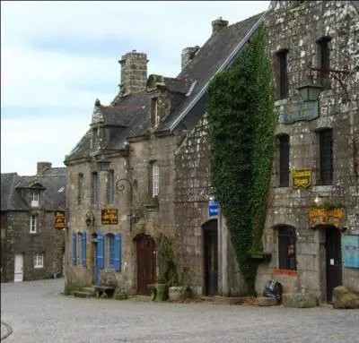 Haut lieu de plerinage en Bretagne, Sainte Anne d'Auray possde une remarquable basilique du XIXeme. Dans quel dpartement breton se situe cette commune ?