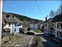 Les habitants de Denipaire se nomment les ...