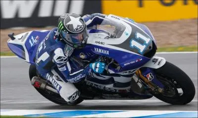 Amricain, il a couru chez Tech 3, avant de courir pour le team Yamaha officiel, aprs avoir t champion du monde en Superbike. Qui est-il ?
