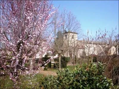 Lequel de ces peintres vivait au chteau de Saint Bernard ?