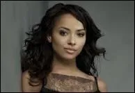 Qui sont les amis d'enfance d'Elena ?