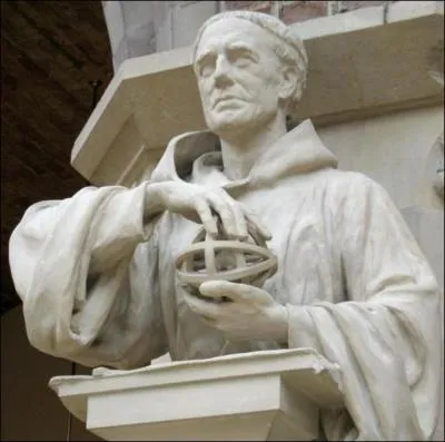 Philosophe anglais et frre franciscain du Moyen-ge qui utilisait des mthodes scientifiques trs avances pour son poque. Qui est-ce ?