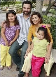 Quel ge ont les deux filles de Carlos et Gabrielle Solis dans la saison 7 ?