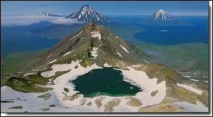 Début février, vous pouvez traîner en short et en tee-shirt sur les îles Aléoutiennes.