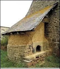 Qu'est-ce que la banalit des moulins et des fours ?