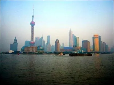 Que sont les 'Zones Economiques Spciales' en Chine ? (photo : le port de Pudong  Shangha)