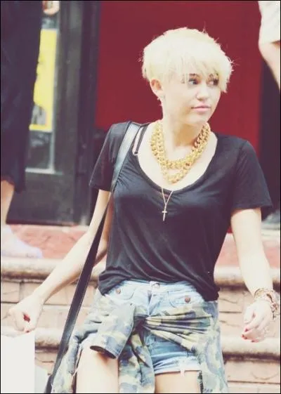 Son plus gros tube est  Climb .