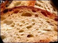 Et une belle tartine pour votre goter qui approche. Comment s'appelle ce pain qui se mariera si bien avec vos confitures ?