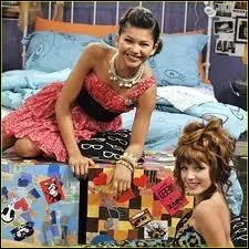 Dans la vie, Zendaya, aime s'habiller ...
