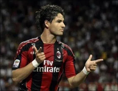 Qui est ce footballeur ?