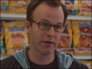 Quelle est la marque de la voiture de Gordon que Jackson ne se prive pas de prcipiter dans le vide en reculant avec sa limousine ?