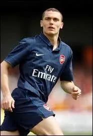 Qui est ce footballeur ?