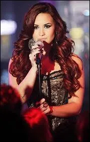 Dans quel srie joue-t-elle ?