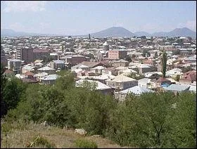 Quelle est la capitale de la rgion Ggharkunik ?