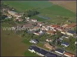 A Lant�fontaine, les habitants portent le gentil� ...