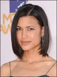 Joue par la sublime actrice ...