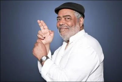 N en 1936 en Mauritanie, il est auteur, scnariste et producteur. Il est la voix franaise d'Eddie Murphy au cinma, et celle de l'ne dans  Shrek .