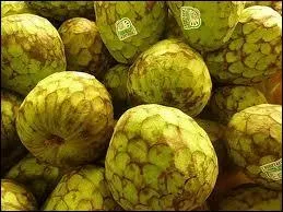 Oui. Mais quels fruits ? Ils sont varis. Quel est celui-ci ?