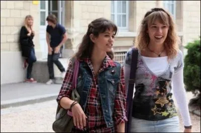 Comment s'appelle la meilleure amie de Clem ?