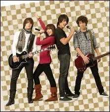 Quand est sorti Camp Rock 1 ?