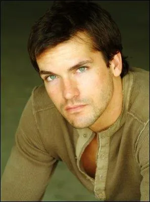 Qui tait le fianc de Deb ?