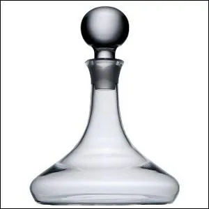 Lorsque l'on a un grand cru  savourer, il est conseiller de le faire dcanter dans cette ...