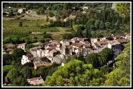 Je termine par la commune de Villecroze et ses habitants rpondant au nom de ...