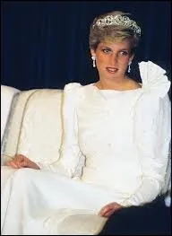 Le mariage eut lieu le 29 Juillet 1981, devant plus d'un milliard de tlspectateurs dans le monde. En quel lieu fut-il clbr ?