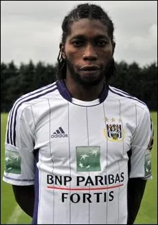 Qui est ce footballeur ?