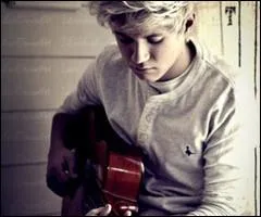 Qu'est-ce qui est mignon chez une fille, d'aprs Niall ?