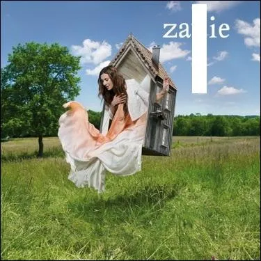 Quel nom porte cet album de Zazie ?