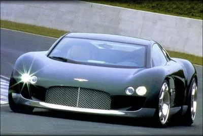 Quel constructeur automobile est  l'origine de cette voiture ?