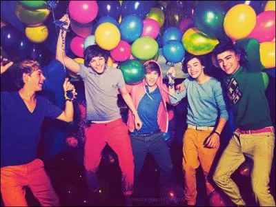 De quelle chanteuse parlent-ils dans Up all night ?