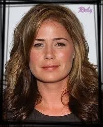 Dans quelle srie joue-t-elle ?