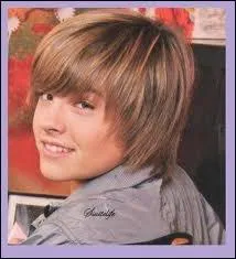 Quel travail Zack occupe-t-il sur le bateau ?