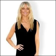 Pourquoi Caroline a-t-elle perdu son bb ?