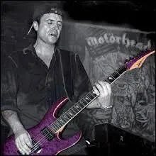 Sur quel album de Motrhead Phil Campbell fit ses dbuts dans le groupe ?