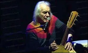 Conteur, pote, comdien, crivain, chanteur, sculpteur mme, il chante aussi bien en franais qu'en wallon ... ...